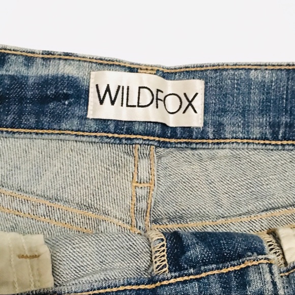 Wildfox Lara Pom Pom Distressed Shorts Size 24 - Picture 5 of 8